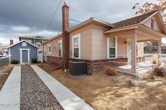 376 Wheeler Ave in Reno, NV - Building Photo - Building Photo