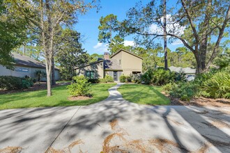 31 Purple Martin Ln in Hilton Head Island, SC - Building Photo - Building Photo