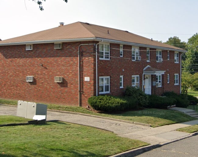 339 Piaget Ave, Unit SECOND FLOOR
