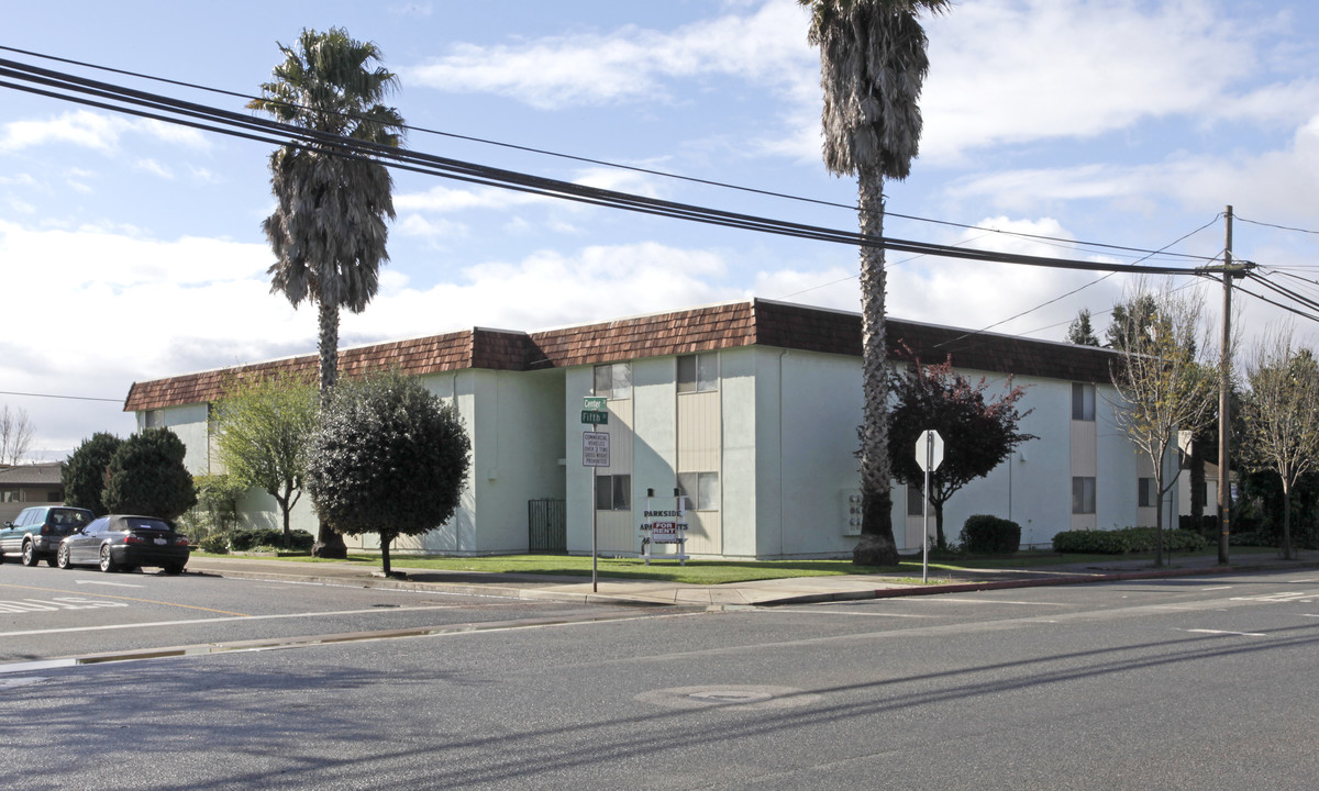 Parkside Apartments in Gonzales, CA - Building Photo