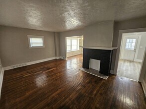 4916 E 85th St in Garfield Heights, OH - Building Photo - Building Photo