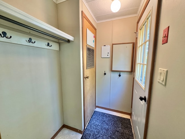 property at 24 Oakwood Ln