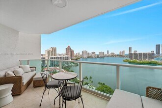 3301 NE 183rd St, Unit # 1906 in Aventura, FL - Building Photo - Building Photo