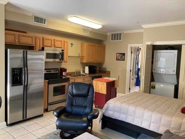 221 Lexington Ave, Unit 317 in San Antonio, TX - Foto de edificio - Building Photo