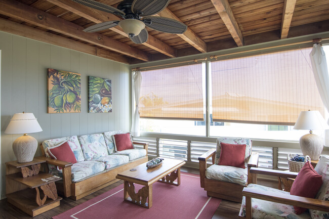 22 Aalapapa Pl, Unit Lanikai Cottage in Kailua, HI - Foto de edificio - Building Photo