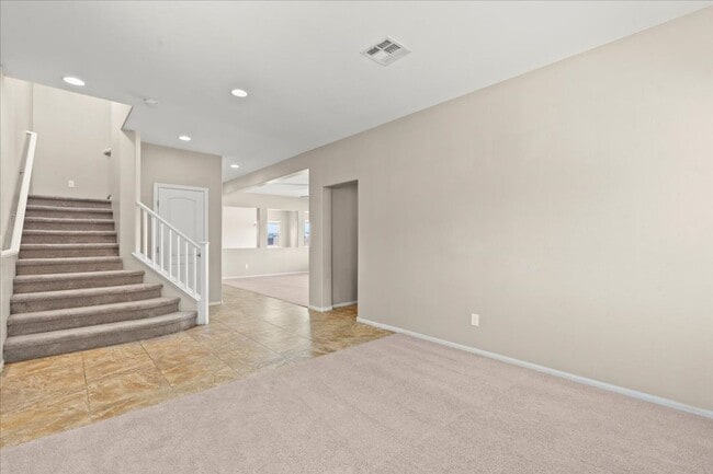 6740 Gallowgate Ct in North Las Vegas, NV - Building Photo - Building Photo