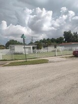 1875 NW 134th St in Miami, FL - Building Photo