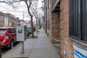724 E 221st St in Bronx, NY - Building Photo - Building Photo