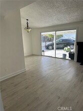 9511 Hayvenhurst Ave in Los Angeles, CA - Building Photo - Building Photo