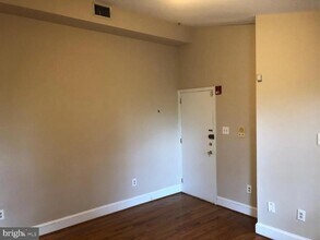 1906 Fairmount Ave in Philadelphia, PA - Building Photo - Building Photo