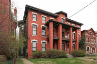 208-210 W Ormsby Ave in Louisville, KY - Foto de edificio - Building Photo