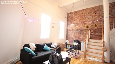 168 Northampton St, Unit #2 in Boston, MA - Building Photo - Building Photo