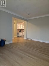 26 Glengarry Rd in St Catharines, ON - Building Photo - Building Photo