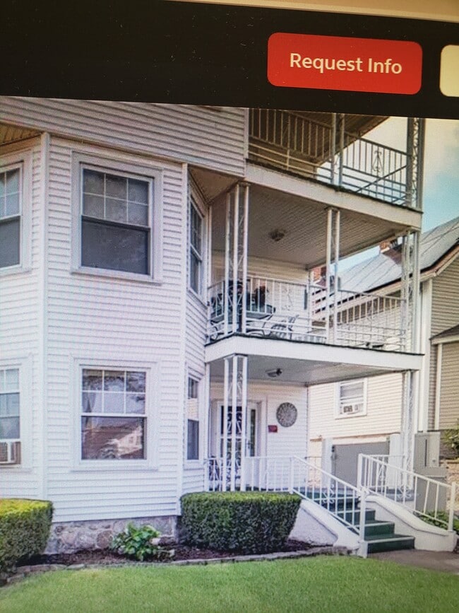 1041 Park Ave, Unit Room- 3rd Fl