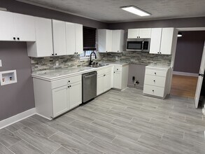 3513 Le Bron Rd in Montgomery, AL - Building Photo - Building Photo