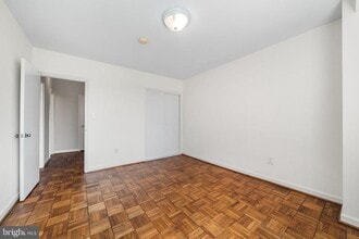 4301 Massachusetts Ave NW in Washington, DC - Building Photo - Building Photo