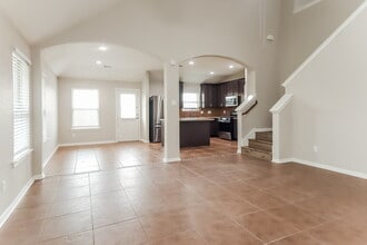 5326 Rio Dr in Baytown, TX - Building Photo - Building Photo