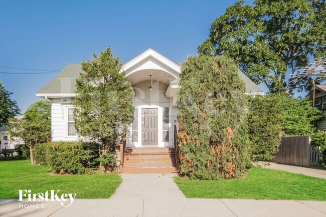 property at 838 Duncan Ave