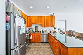 1200 Grand St in Hoboken, NJ - Building Photo - Building Photo