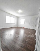 7911 Southfield Dr in Southport, IN - Building Photo - Building Photo