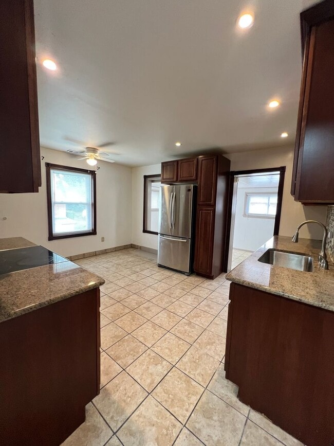 property at 4316 Penn Ave