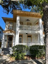 806 E 31st St in Savannah, GA - Building Photo