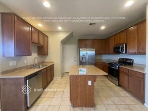 628 Sumatra Pl in Henderson, NV - Foto de edificio - Building Photo