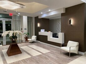 7875 NW 107th Ave, Unit 709 in Doral, FL - Building Photo