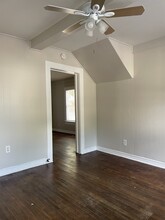 605 N Cleveland St, Unit # 2 in Victoria, TX - Building Photo - Building Photo