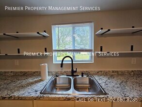 5307 Clover Ave in Louisville, KY - Building Photo - Building Photo