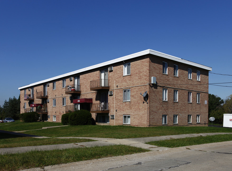 Ridgeview Apartments in Garfield Heights, OH - Building Photo