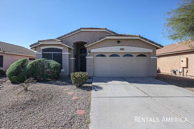 3527 E Juanita Ave in Gilbert, AZ - Building Photo - Building Photo