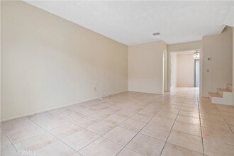 22855 Vanowen St in Los Angeles, CA - Building Photo - Building Photo