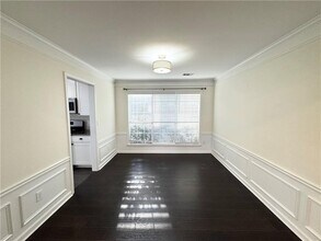 11865 Carriage Park Ln in Duluth, GA - Building Photo - Building Photo