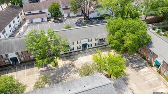 9851 Jefferson Hwy, Unit H12 in Baton Rouge, LA - Building Photo