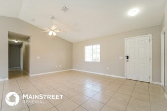 6100 Deer Run Rd in North Port, FL - Building Photo - Building Photo