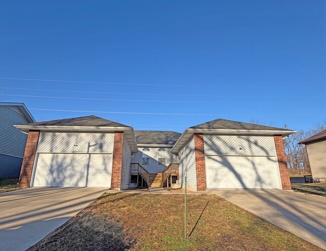 property at 4835-4837 S Glenn Ave