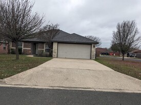 129 Quartz Dr