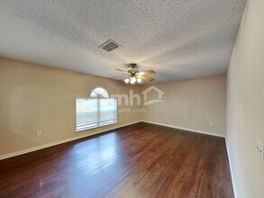 10114 Maronda Dr in Riverview, FL - Foto de edificio - Building Photo