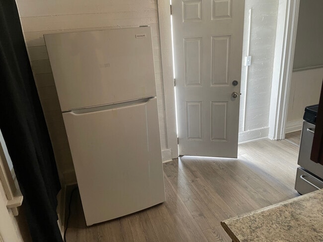 603 8th St in Marysville, CA - Foto de edificio - Building Photo