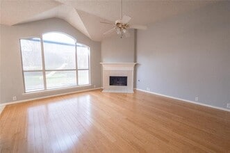 817 Stafford Station Dr in Saginaw, TX - Building Photo - Building Photo