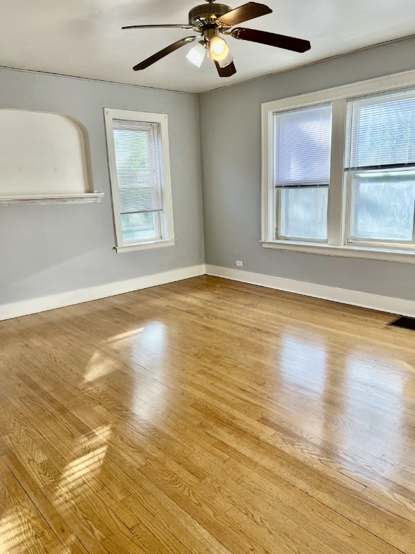 5031 N Harding Ave in Chicago, IL - Building Photo - Building Photo