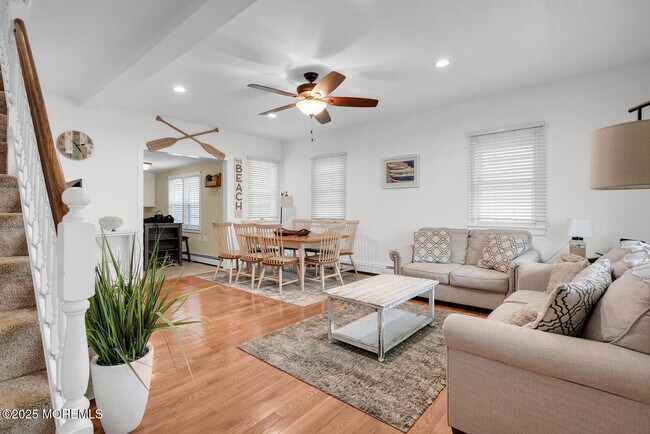 22 Beach St in Sea Bright, NJ - Building Photo - Building Photo