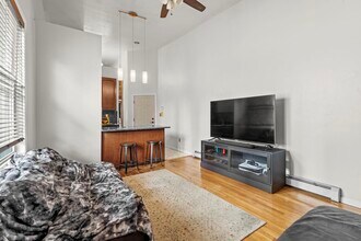 93 Magnolia Ave in Jersey City, NJ - Building Photo - Building Photo