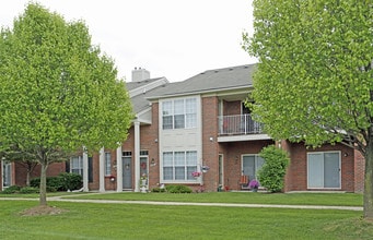 Nottingham Cove in Sterling Heights, MI - Foto de edificio - Building Photo