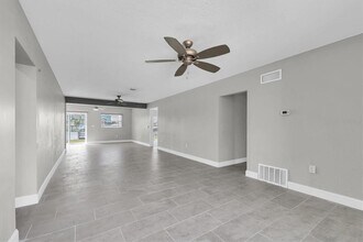 404 Normandy Rd in Madeira Beach, FL - Building Photo - Building Photo