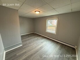 6a Leary Ave in Chicopee, MA - Building Photo