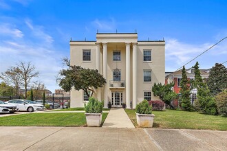 721 Apartments in Jackson, MS - Building Photo - Building Photo