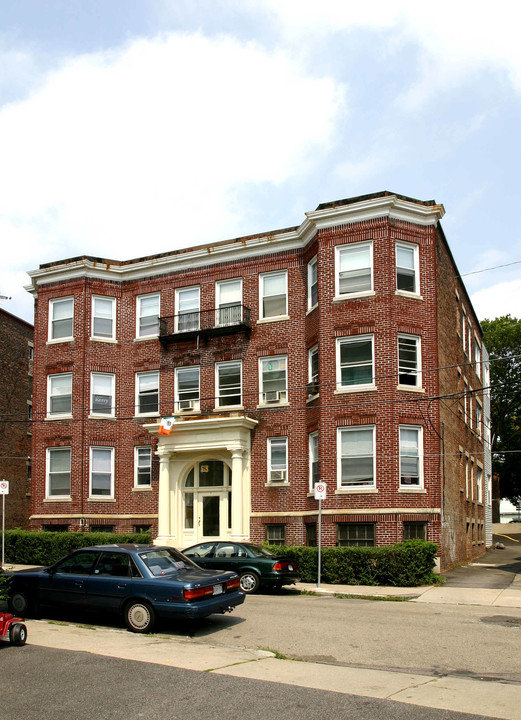 7 Price Rd in Allston, MA - Building Photo