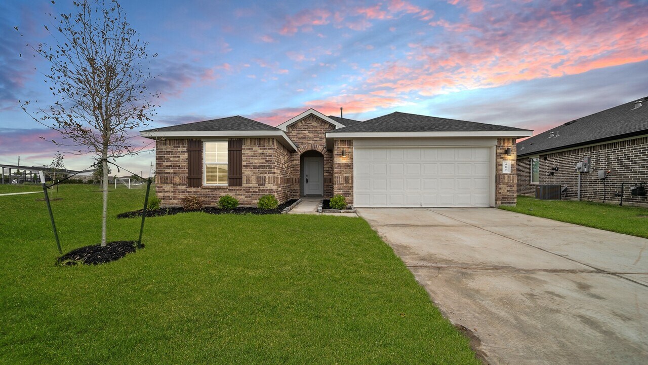 407 Cocosa Ct in Arcola, TX - Building Photo